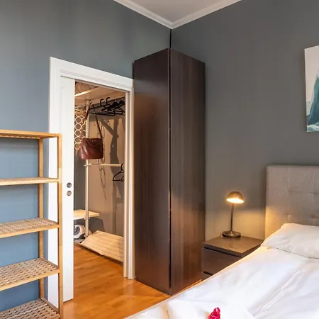 Appartamento Roomsly - Prime Location And Modern Comfort *