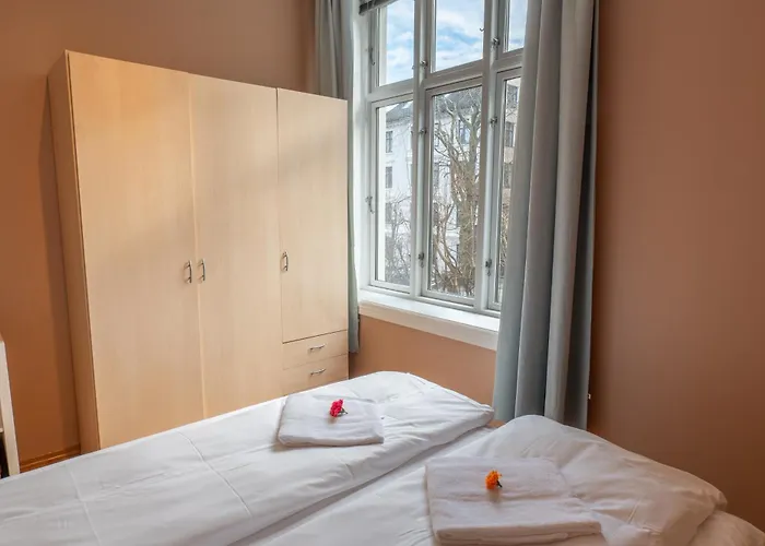 Διαμέρισμα Roomsly - Prime Location And Modern Comfort Μπέργκεν